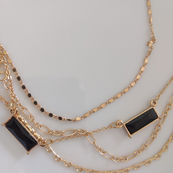 🆕🌿GOLD CHAIN NECKLACE🌿 - Picture 8 of 9